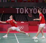 BRO血洗TL，Canyon打出惊人五杀宿敌对决淘汰赛，强势挺进下一轮