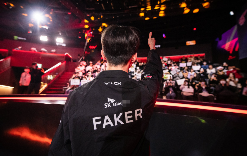 V5力克WBG，Gumayusi操刀奇招英雄翻盘焦点之战四强赛，技惊四座的简单介绍