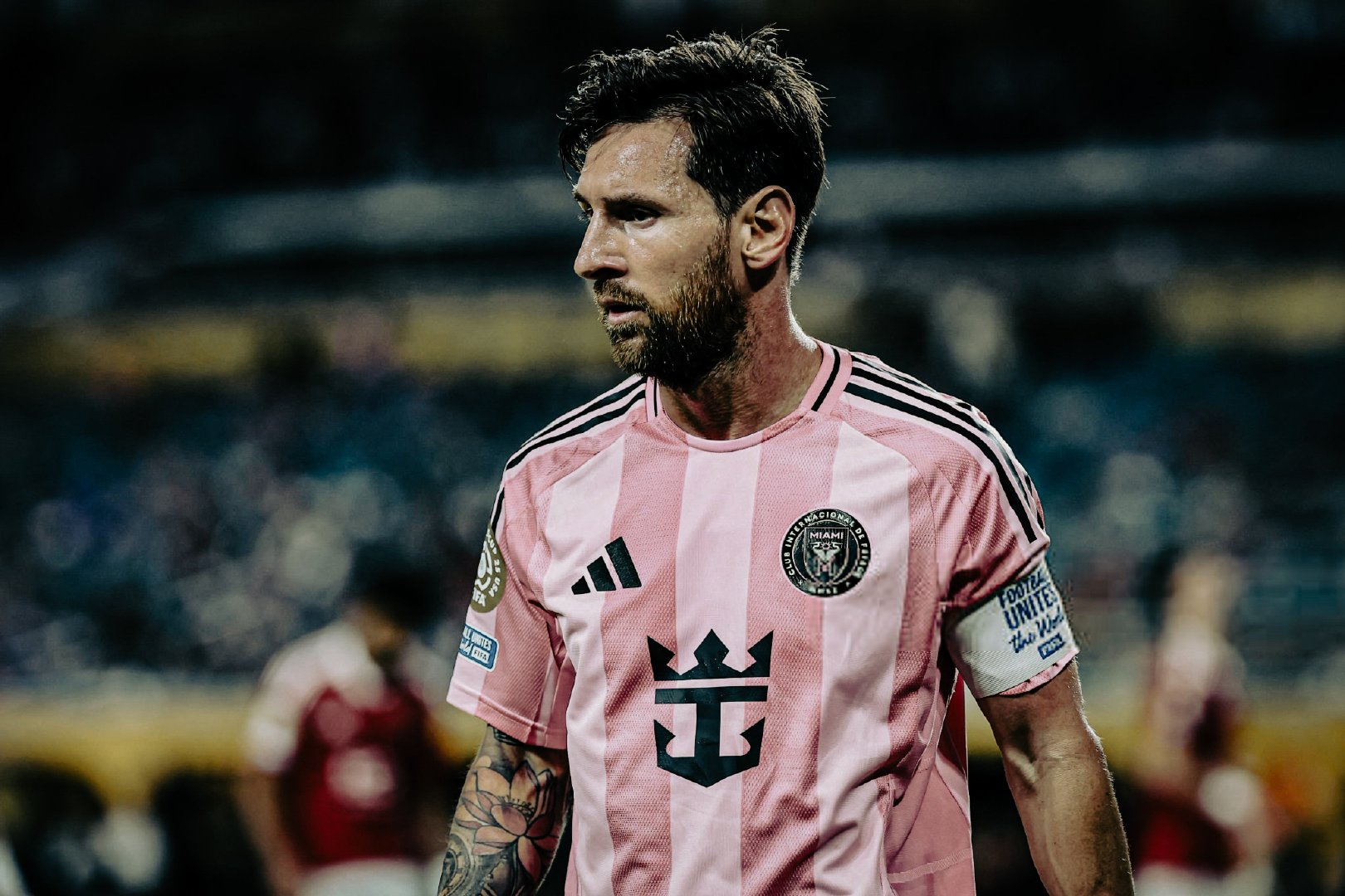 国际米兰碾压挪威，梅西统治全场的简单介绍