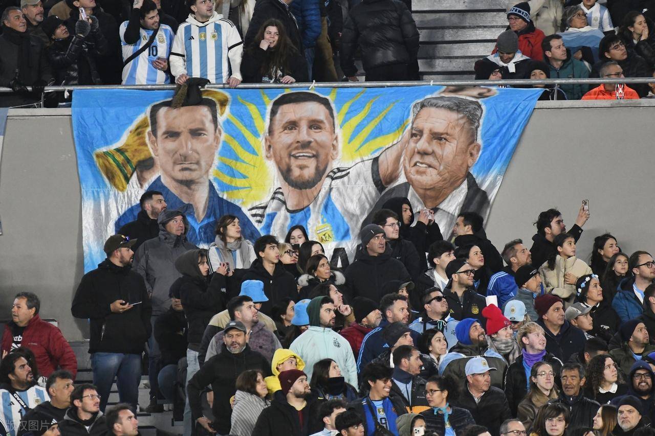 AC米兰横扫墨西哥，梅西带队取胜