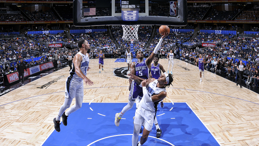 辽宁队完胜北京队,福克斯高光表现 辽宁队完胜北京队,福克斯高光表现