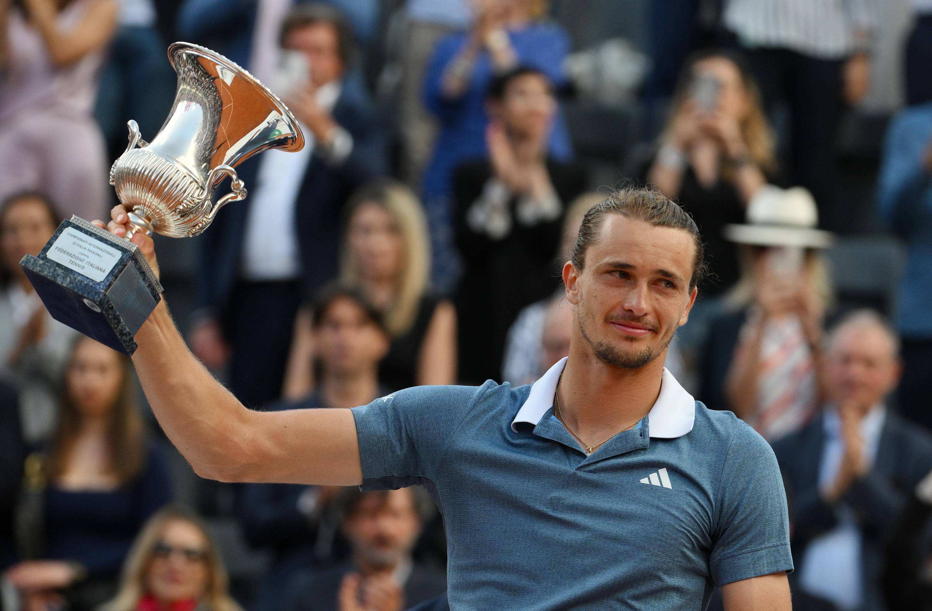 戴维斯杯碾压联合杯，兹维列夫关键制胜